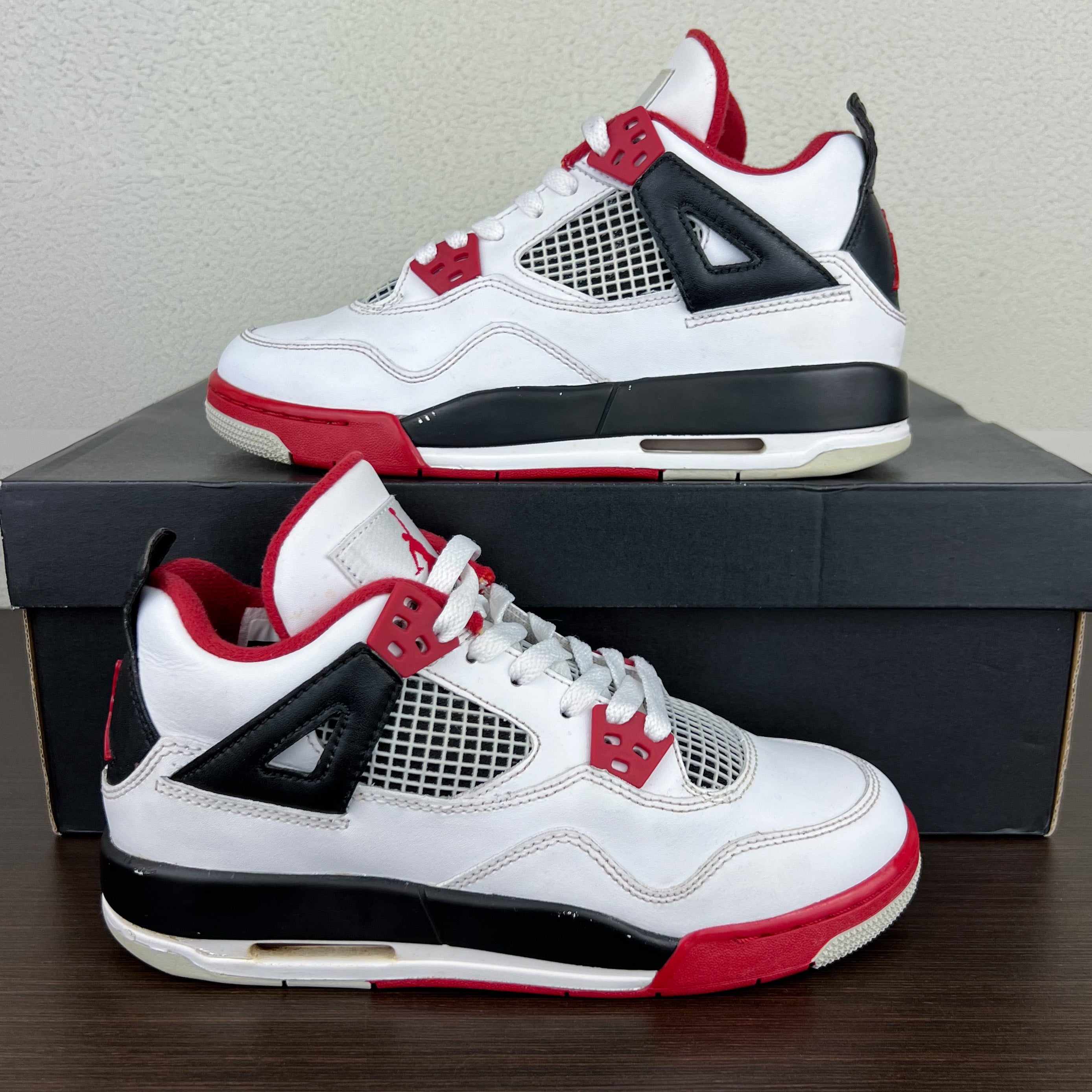 Nike Air Jordan 4 Retro Fire Red (GS, 2012)