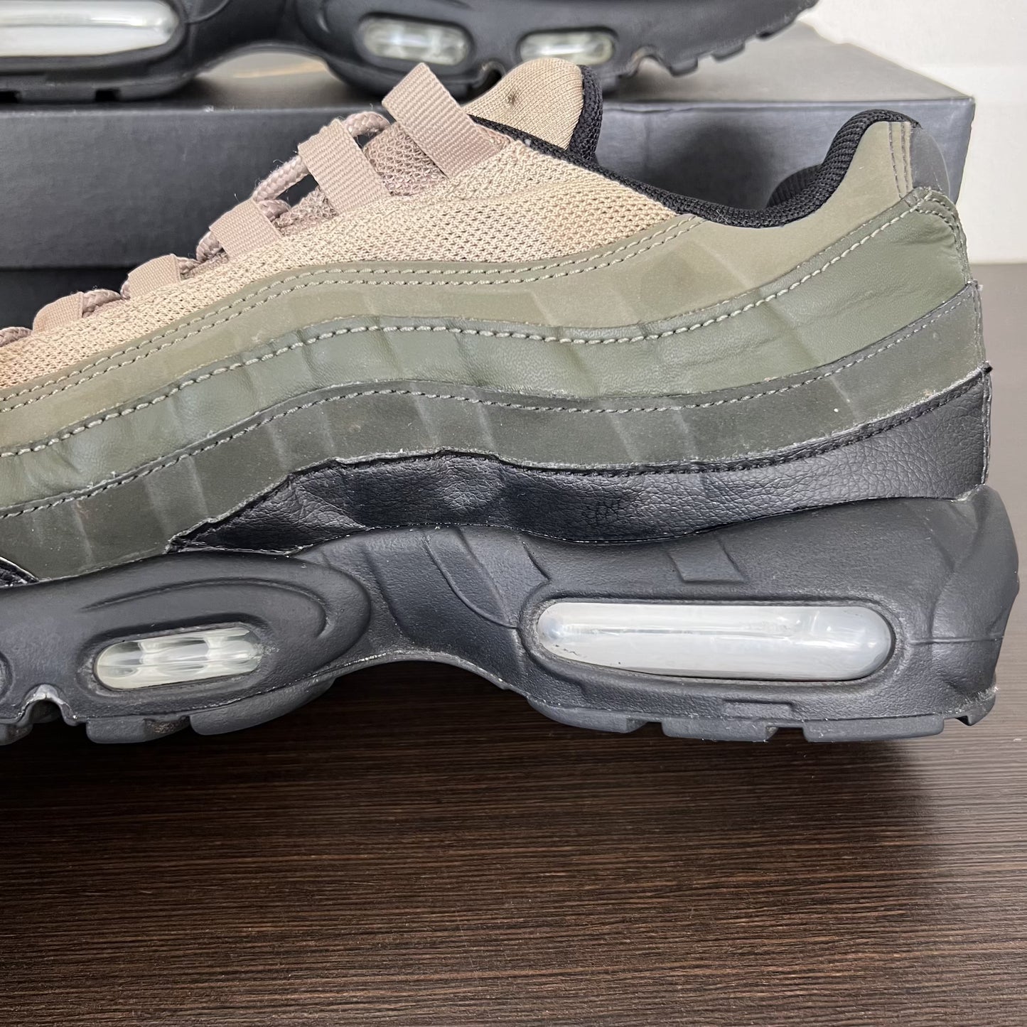 Nike Air Max 95 Essential Sequoia Olive  Khaki