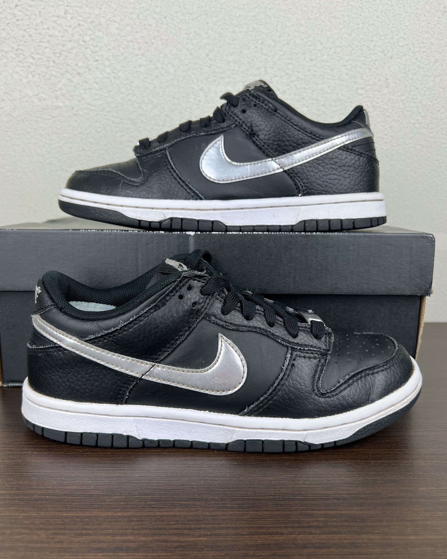 Nike Dunk Low NBA 75th Anniversary Spurs (GS)