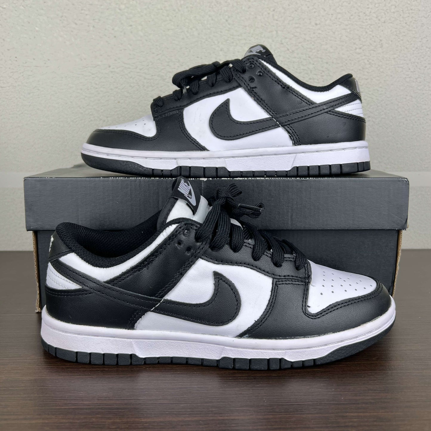 Nike Dunk Low Panda (W)