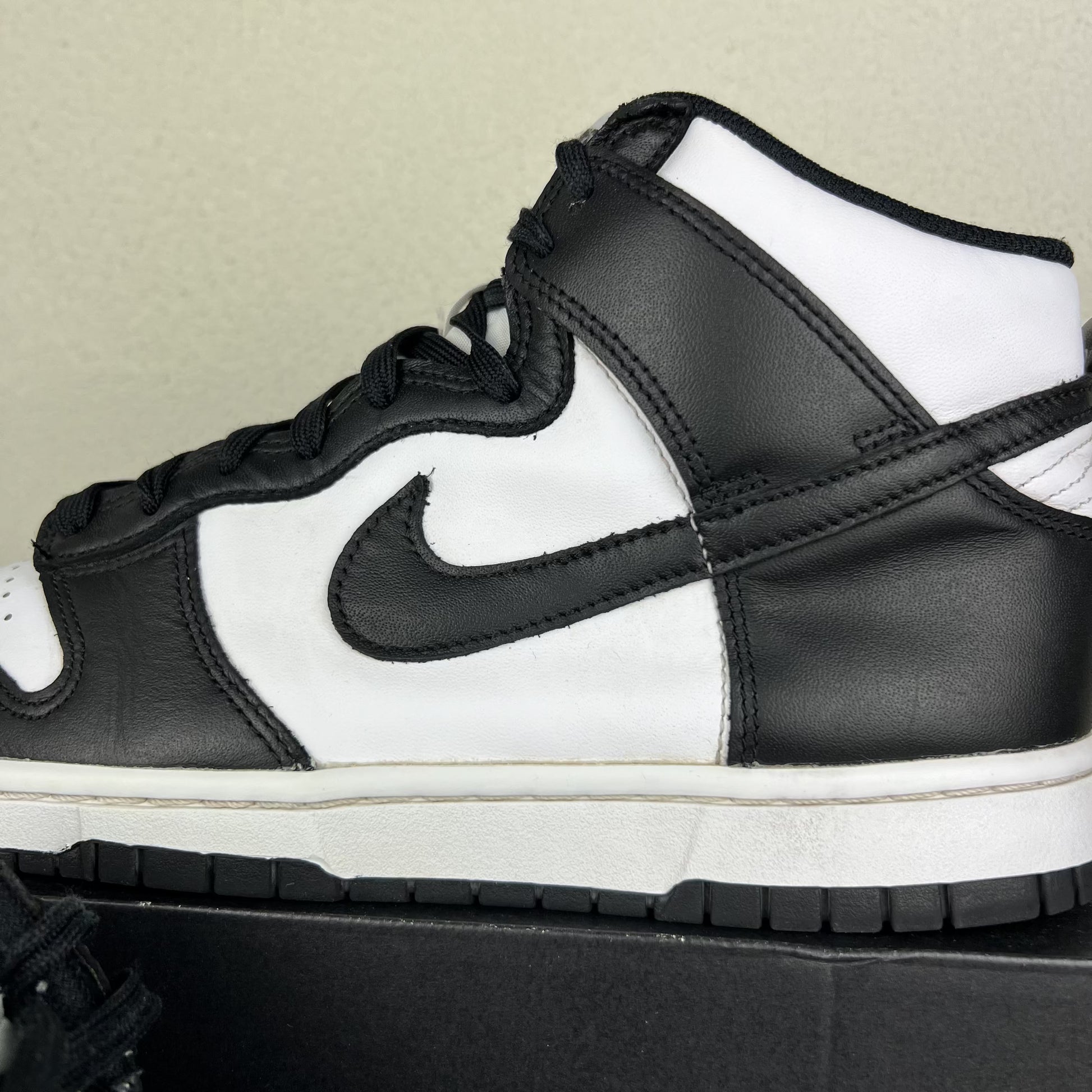 Nike Dunk Panda High US 8.5 EU 42