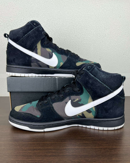 Nike SB Dunk High Camo